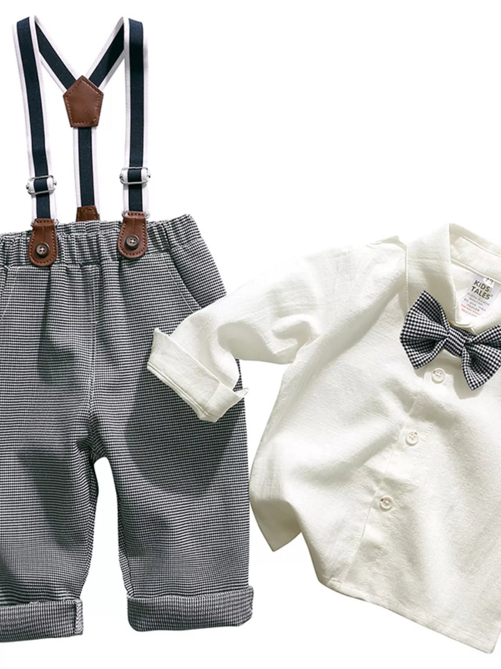 👔 Adorable enfant portant ensemble chemise boutonnée classique élégante col soigné et salopette vintage rétro bretelles ajustables - tenue complète petit gentleman sophistiqué - tissu doux respirant confort - style intemporel raffiné - vêtements premium qualité occasions spéciales BabyCoton Suisse
