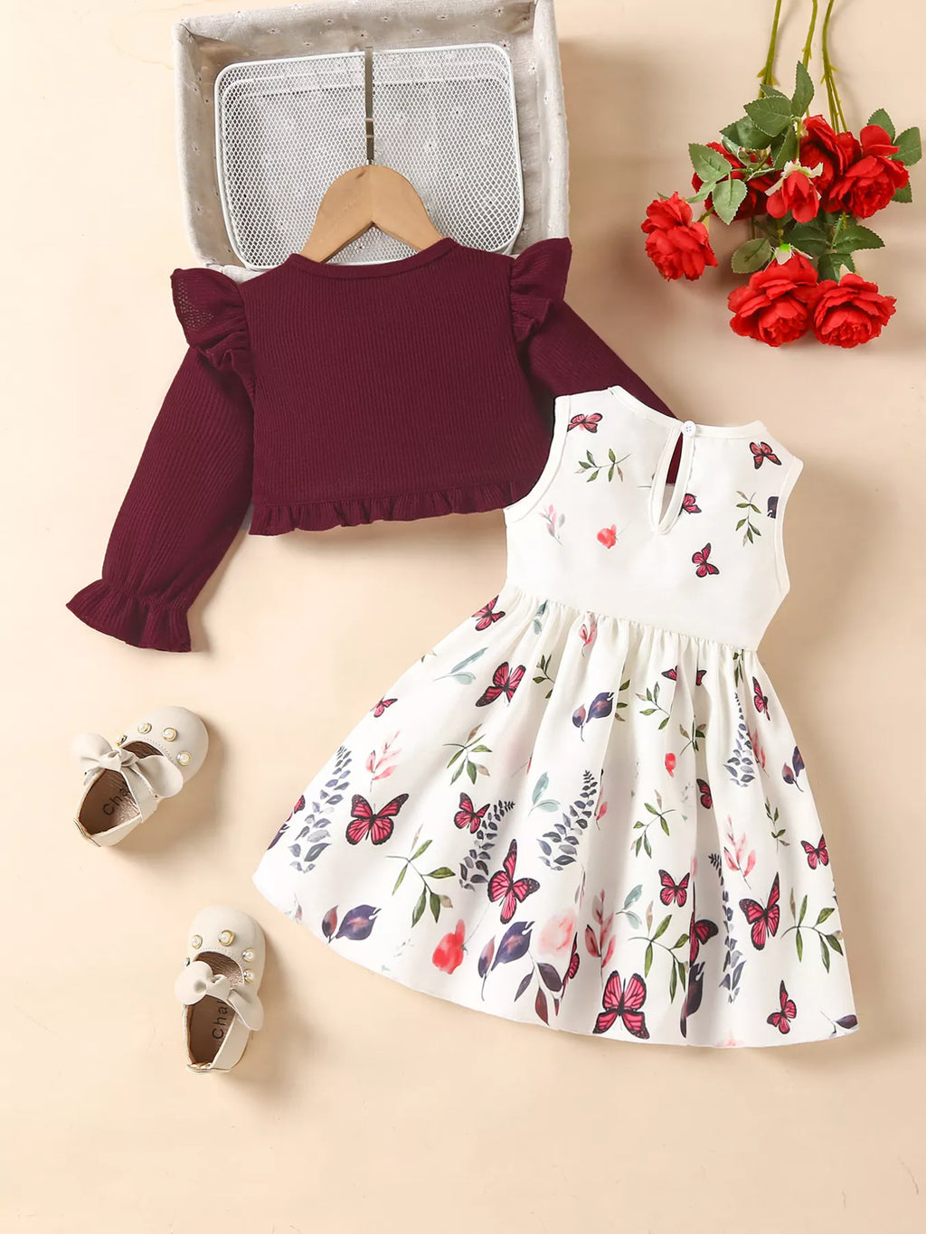 🌸 Vue complète ensemble 2 pièces robe nœud cardigan à volants coordonnés fille - coupe flatteuse silhouette élégante féminine - tissus doux confortables - design romantique raffiné complet - style polyvalent printemps été - vêtements premium BabyCoton Suisse
