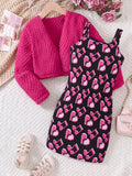 🌸 Adorable petite fille portant ensemble 2 pièces robe imprimée élégante motifs délicats féminins et cardigan coordonné - tenue complète raffinée sophistiquée - tissu doux confortable - silhouette flatteuse élégante - style fashionista polyvalent - vêtements premium qualité occasions spéciales BabyCoton Suisse
