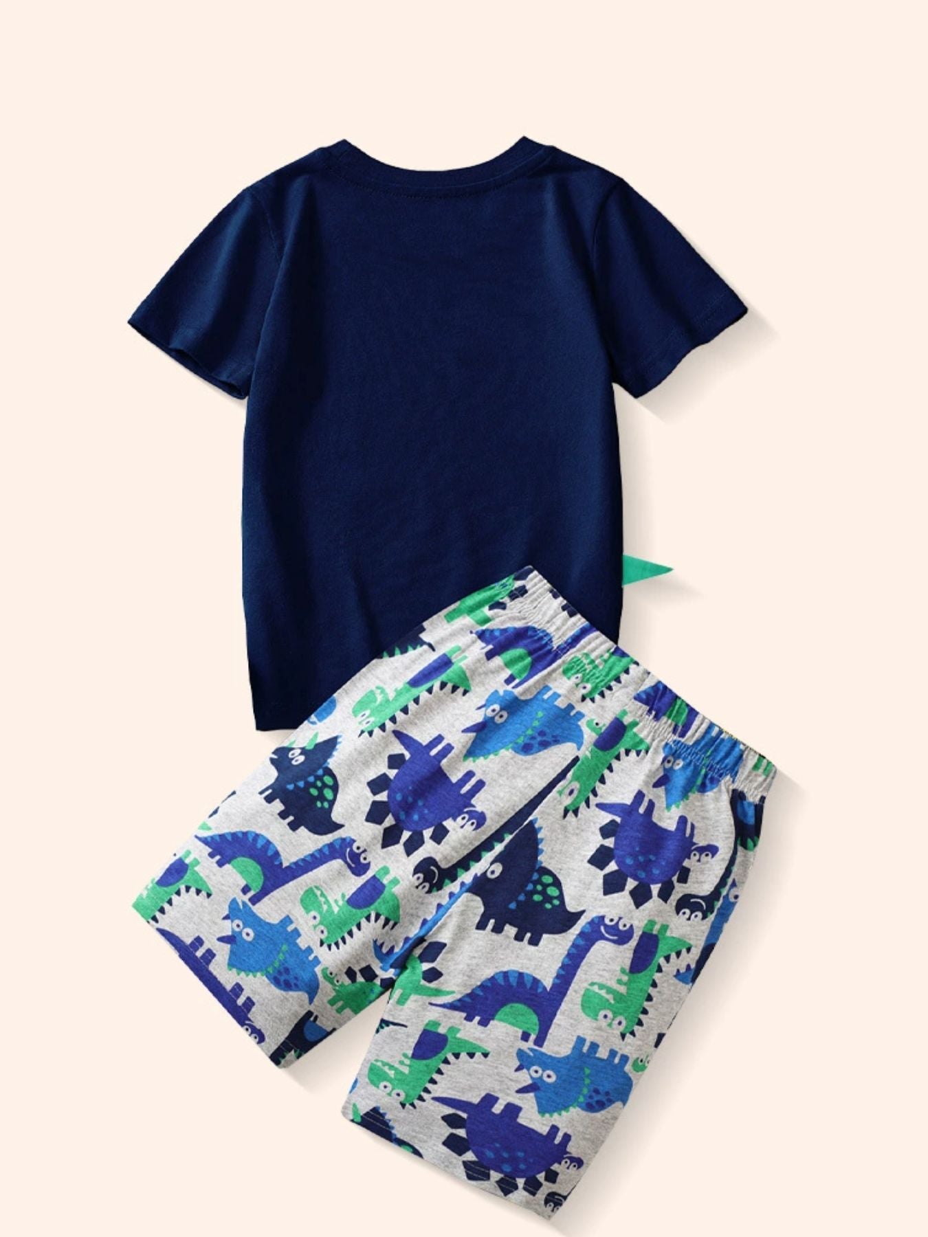 Ensemble dinosaure enfant bleu marine et gris - t-shirt DINOSAUR avec appliqué 3D et short imprimé - tenue confortable pour petits paléontologues - vêtement enfant tendance - BabyCoton
