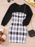🌾 Adorable petite fille portant ensemble robe à carreaux manches longues élégante champêtre - motif carreaux intemporel classique chic - tissu doux respirant confort - silhouette flatteuse élégante - style casual champêtre décontracté - vêtements premium qualité quotidien occasions BabyCoton Suisse
