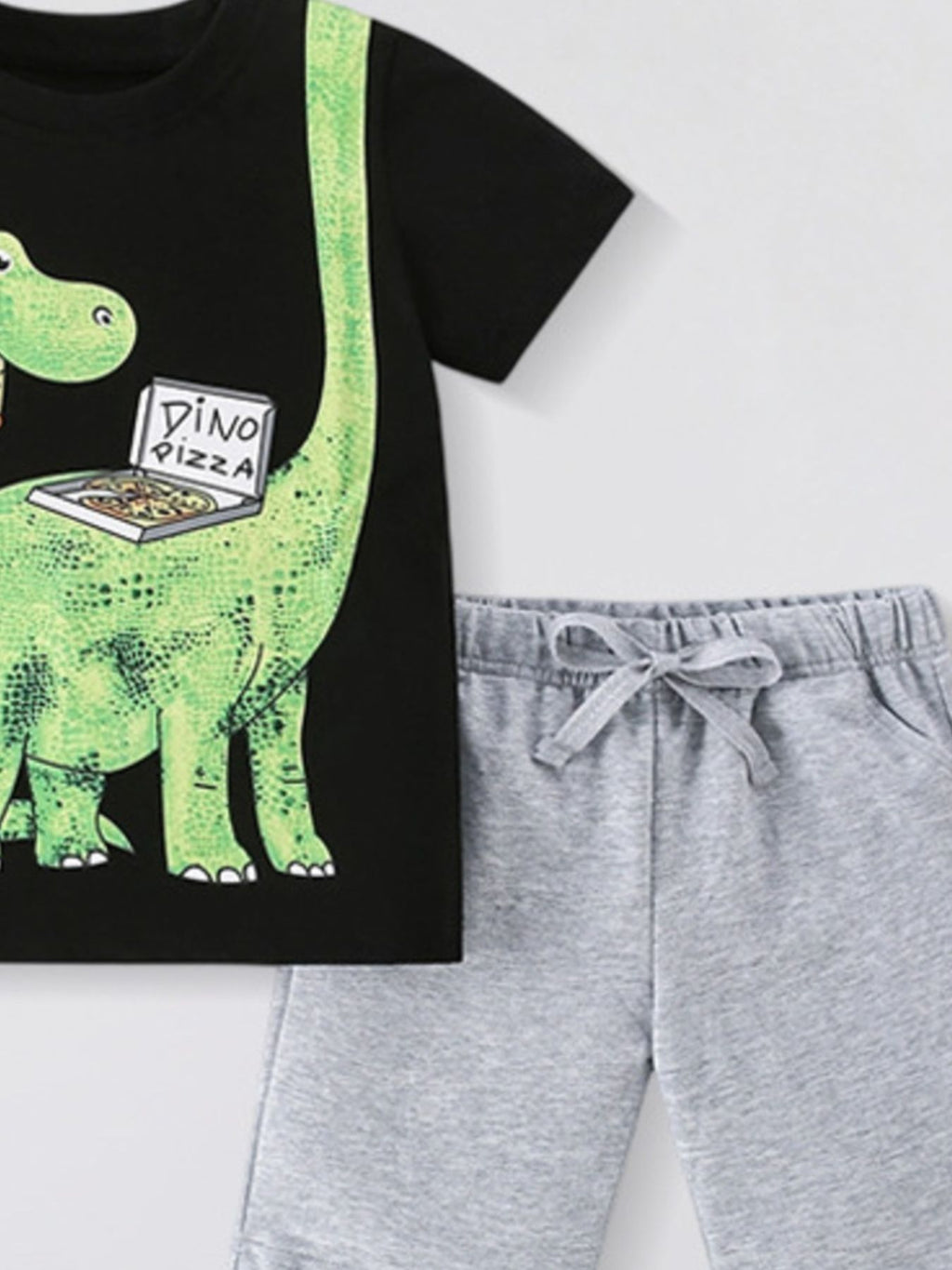 T-shirt noir enfant DINO PIZZA - appliqué dinosaure vert mangeant part de pizza avec boîte pizza, manches courtes - ensemble avec short gris - vêtement enfant humour - BabyCoton
