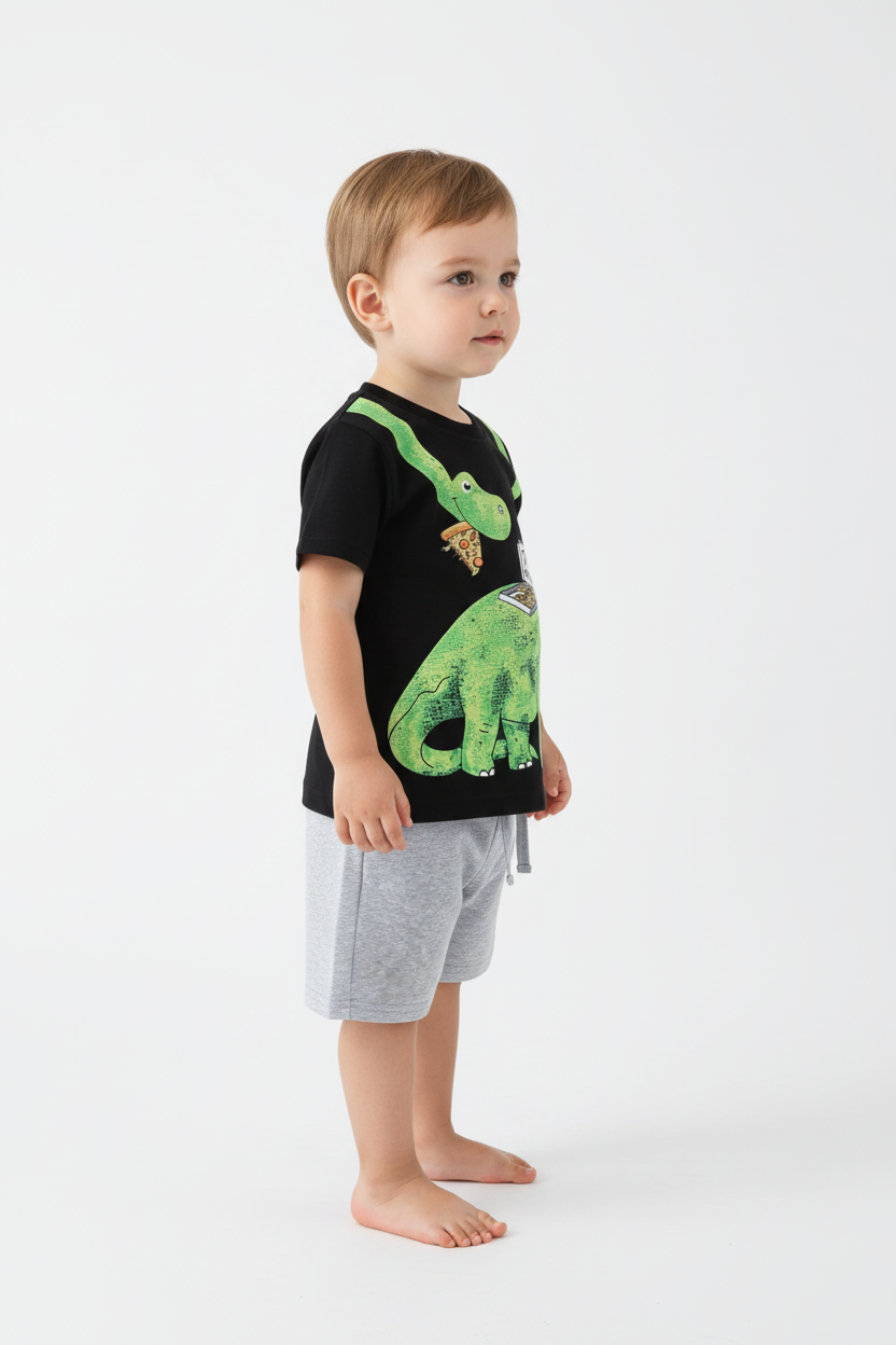 Enfant en ensemble DINO PIZZA noir - t-shirt dinosaure pizza et short gris cordon blanc - vue de côté - BabyCoton