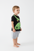 Enfant en ensemble DINO PIZZA noir - t-shirt dinosaure pizza et short gris cordon blanc - vue de côté - BabyCoton