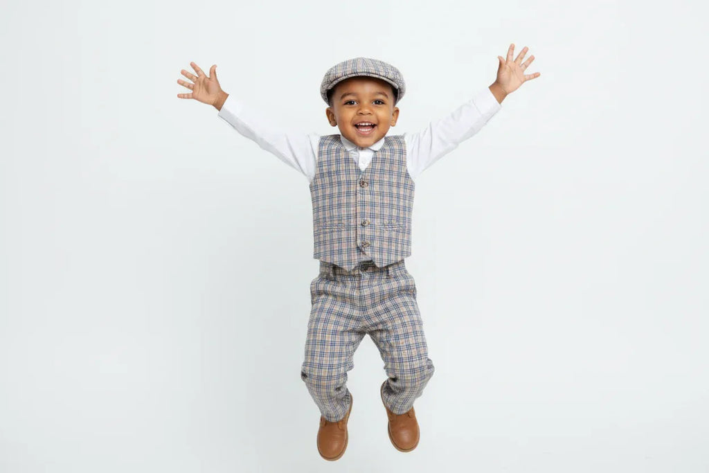 Ensemble 4 Pièces Élégant Garçon - Chapeau, Chemise, Gilet & Pantalon - BabyCoton